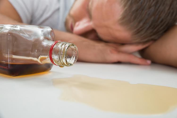 why do alcoholics have weird noses